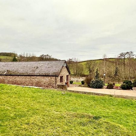 Detached One Level Stone Barn Villa Llangwm-Isaf Bagian luar foto